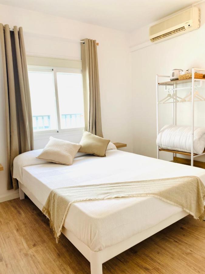 Chambre Double ou Lits Jumeaux avec Salle de Bains Commune