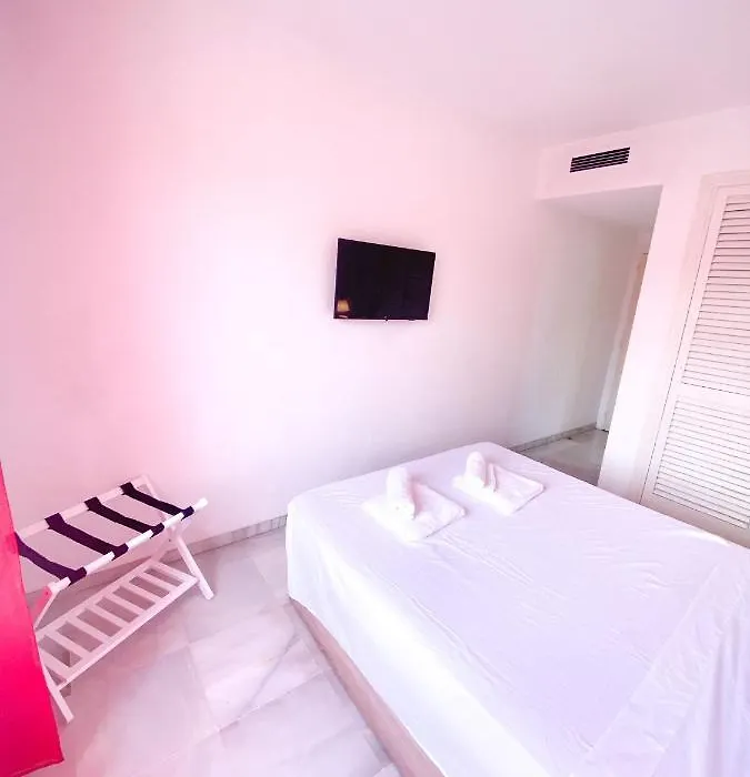 Best Room In Marina Botafoch-1