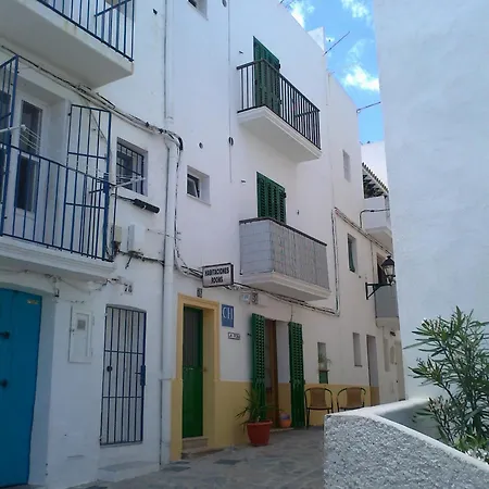 Casa De Huespedes La Pena-2